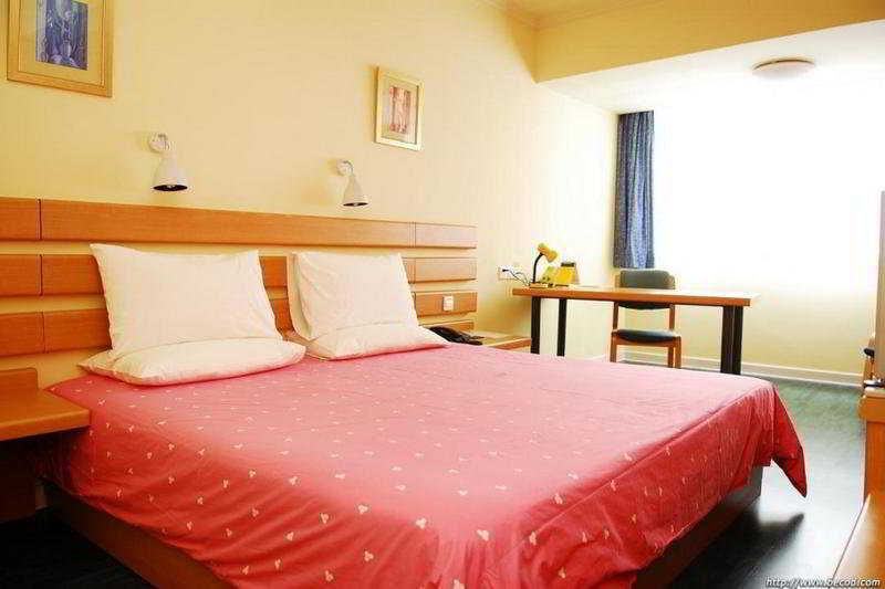 Home Inn Shanghai Lujiabang Road Metro Station Esterno foto