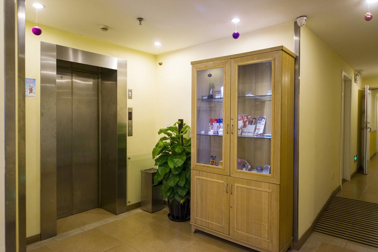 Home Inn Shanghai Lujiabang Road Metro Station Esterno foto